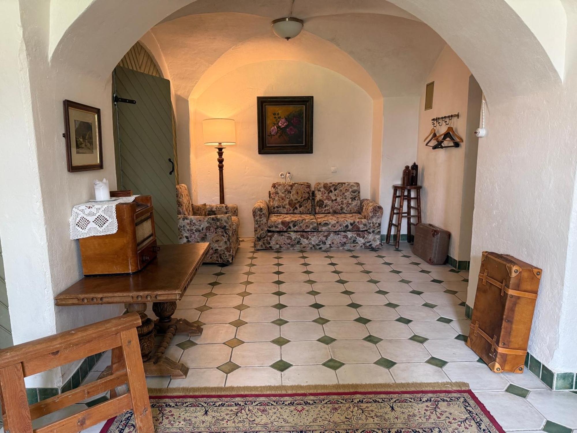 Castle Guest house *
